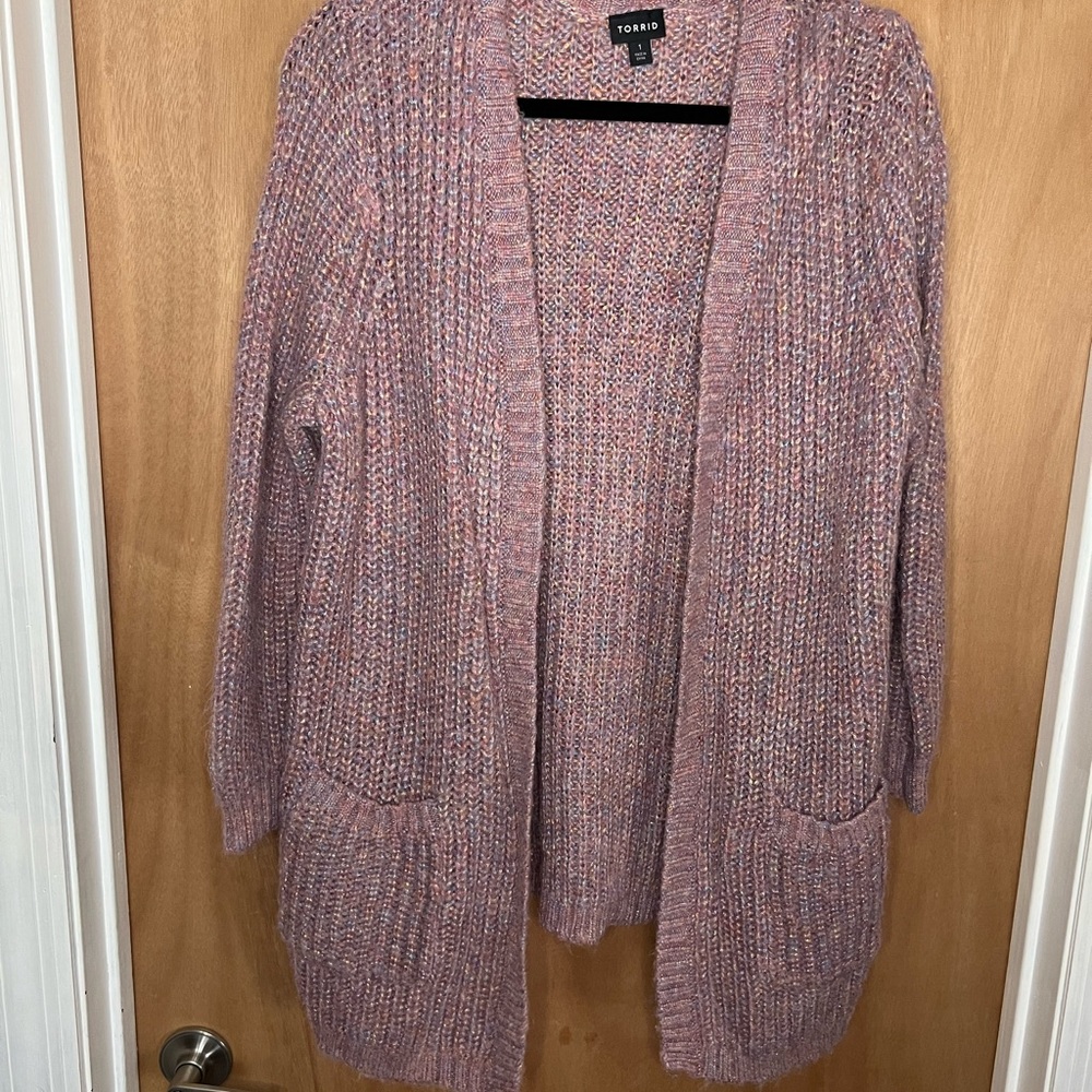Open knit cardigan with pockets